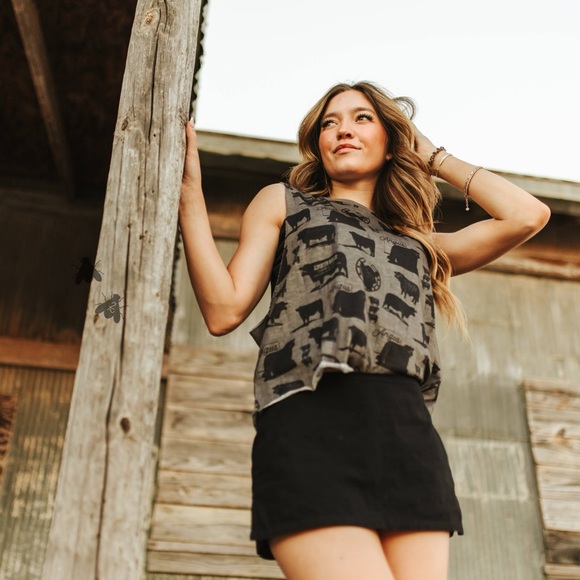 Tizzy Tank - Angus - Picture 4 of 7